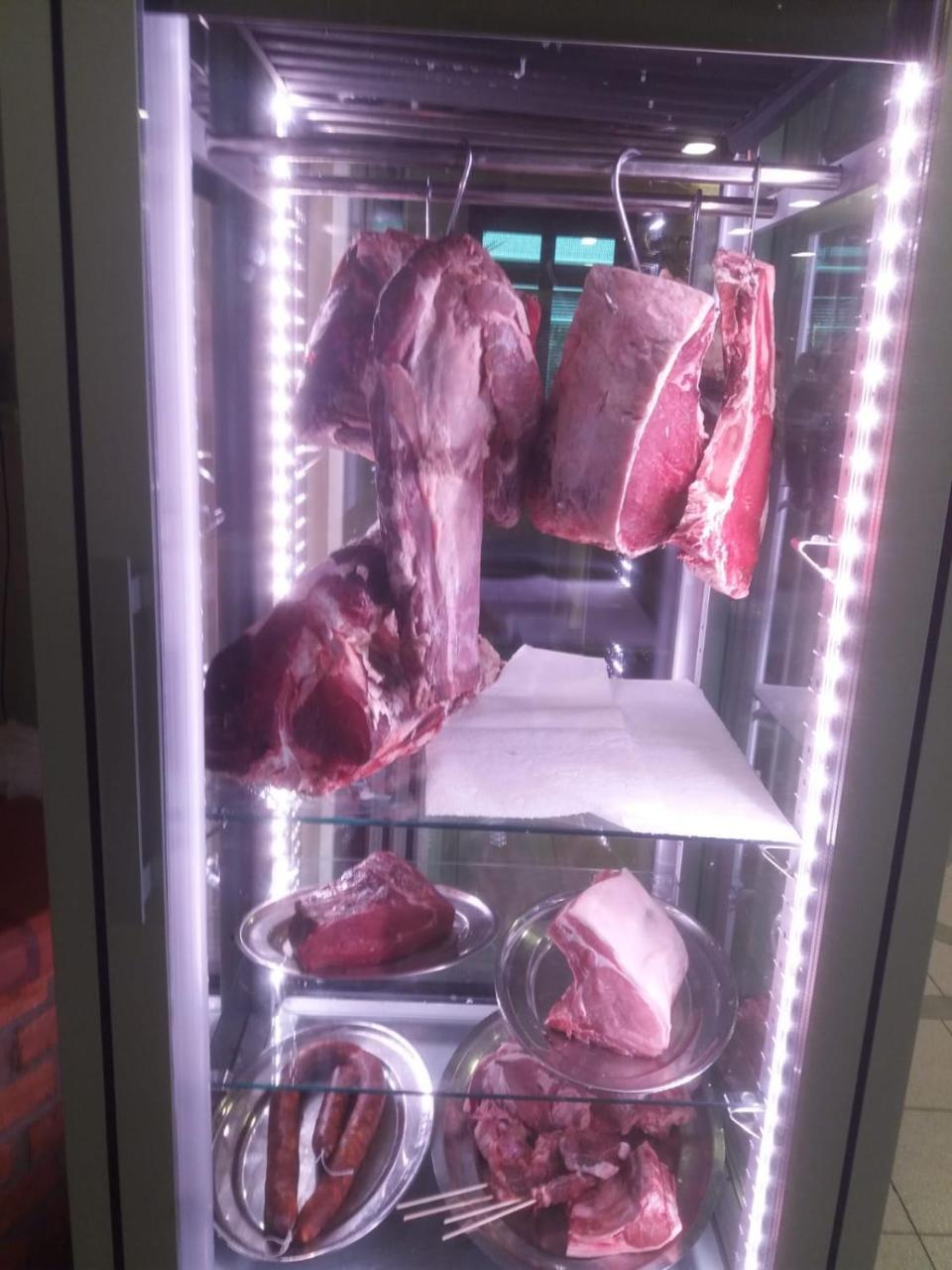 圣托扬尼酒店 圣马蒂诺－因彭西利斯 外观 照片